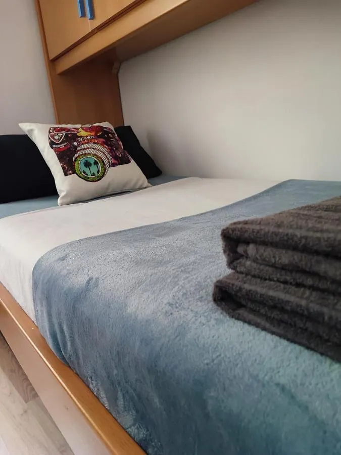 Doble Or Individual Bed Near Sevilla Center Free Parking 0*, Seville Spain
