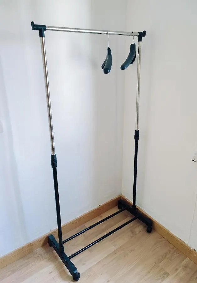 Doble Or Individual Bed Near Sevilla Center Free Parking Seville